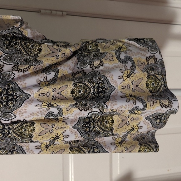 Dana Buchman Large Tank Paisley Summer Work - Picture 3 of 9